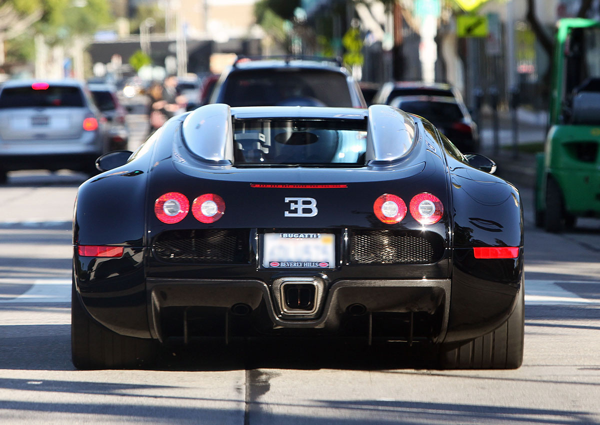 04_simon-cowell-bugati-veyron.jpg