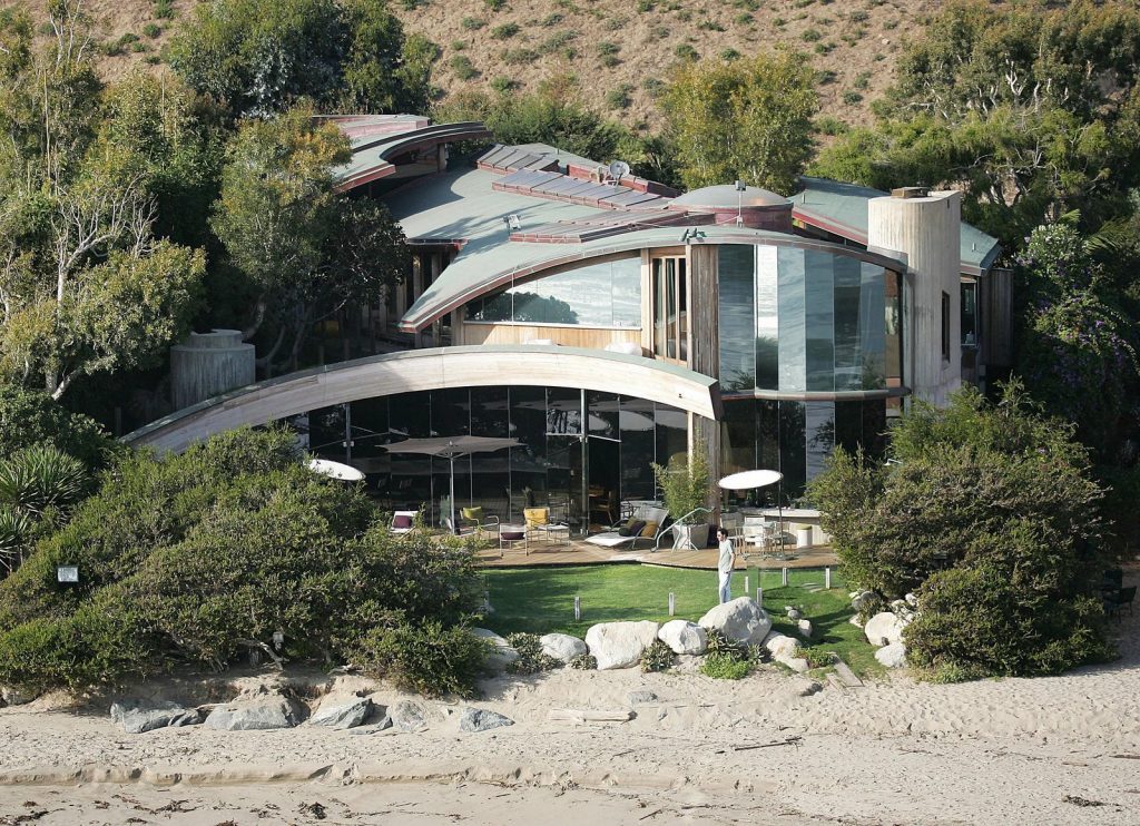 Courtney Cox Carbon Beach Mansion